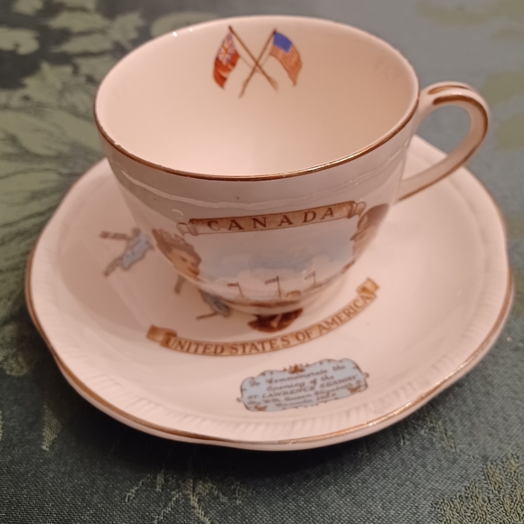 Alfred Meakin St. Lawrence Seaway Queen Elizabeth 1959 Commemorative Teacup - Picture 2 of 7